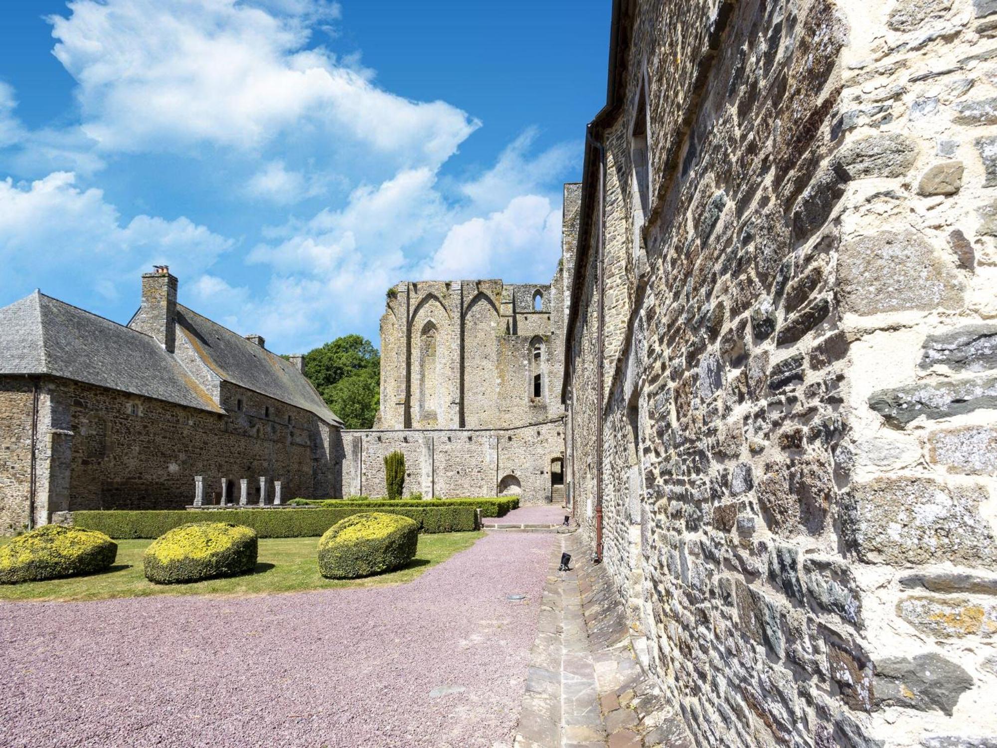 Attractive Holiday Home Near The Normandy Beach Saint-Germain-sur-Ay Экстерьер фото